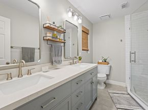 5242 Sanford Road, Houston TX 77035
