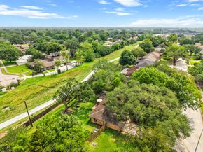 5242 Sanford Road, Houston TX 77035