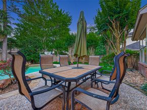 10 Mirror Ridge Drive, The Woodlands TX 77382