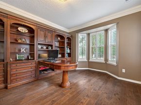 10 Mirror Ridge Drive, The Woodlands TX 77382