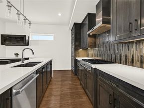 707 W Clay Street, Houston TX 77019