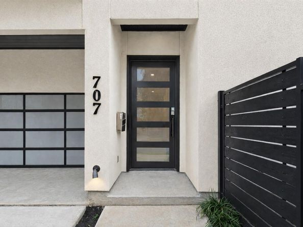 707 W Clay Street, Houston TX 77019