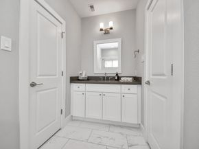 3305 Daphne Street, Houston TX 77021