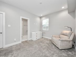 3305 Daphne Street, Houston TX 77021