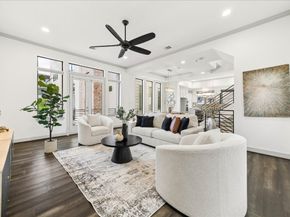 1012 Robin Street, Houston TX 77019