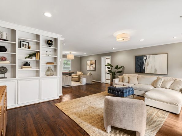 3215 Drexel Drive, Houston TX 77027