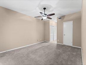 2100 Tanglewilde Street 404, Houston TX 77063