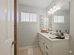 8818 Roos Road, Houston TX 77036