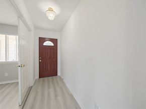 8818 Roos Road, Houston TX 77036