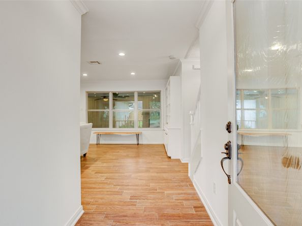 5918 Wigton Drive, Houston TX 77096