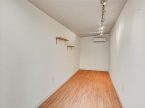 5918 Wigton Drive, Houston TX 77096