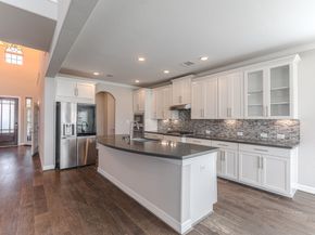 6 Winter Thicket Place, The Woodlands TX 77375