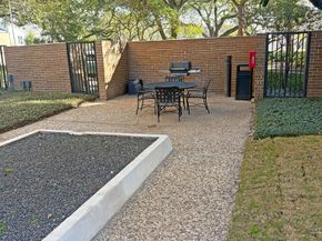3614 Montrose Boulevard 1106, Houston TX 77006
