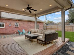 2418 Lazybrook Drive, Houston TX 77008