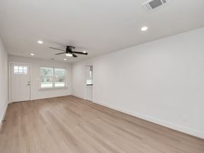 9261 Autauga Street, Houston TX 77080