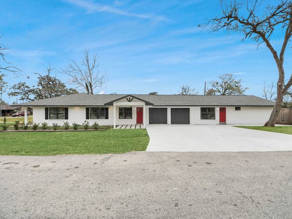 9261 Autauga Street, Houston TX 77080