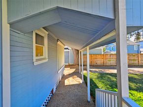 925 Heights Boulevard, Houston TX 77008