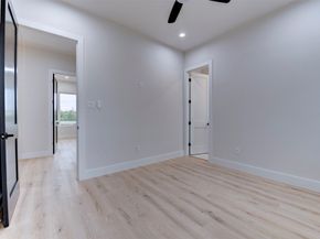 1304 Evelyn Street, Houston TX 77009