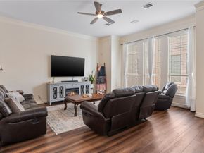 5733 Kansas Street, Houston TX 77007