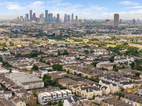 5733 Kansas Street, Houston TX 77007