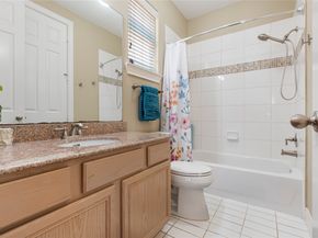 5733 Kansas Street, Houston TX 77007