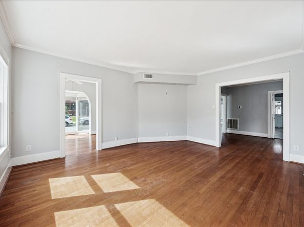 1758 Hawthorne Street, Houston TX 77098