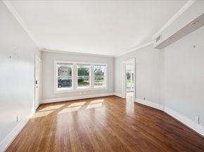 1758 Hawthorne Street, Houston TX 77098