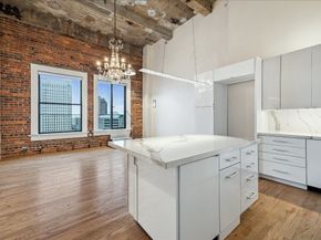 915 Franklin Street 9I, Houston TX 77002