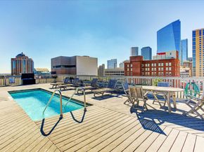 915 Franklin Street 9I, Houston TX 77002