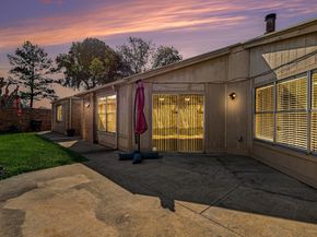 2450 Blackridge Road, Houston TX 77067