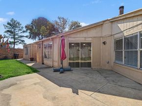 2450 Blackridge Road, Houston TX 77067