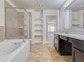 11532 Champions Green Drive, Houston TX 77066