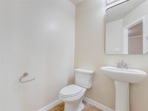 11532 Champions Green Drive, Houston TX 77066