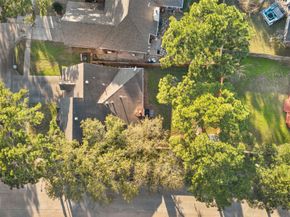 16002 Gladebrook Glen Lane, Houston TX 77095