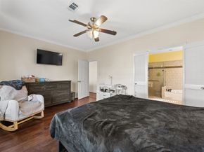 16002 Gladebrook Glen Lane, Houston TX 77095