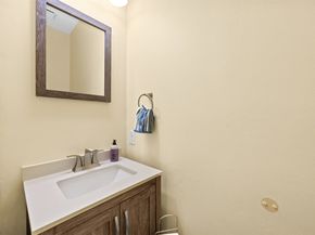 16002 Gladebrook Glen Lane, Houston TX 77095