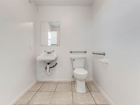 1324B Avenue D, Katy TX 77493