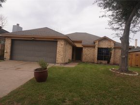 7014 Lost Thicket Drive, Houston TX 77085