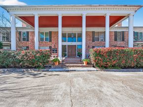 2822 Briarhurst Drive 52, Houston TX 77057