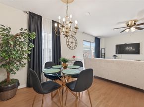 2822 Briarhurst Drive 52, Houston TX 77057