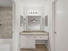 2015 Ridge Hollow Drive, Houston TX 77067