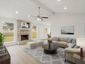 2015 Ridge Hollow Drive, Houston TX 77067