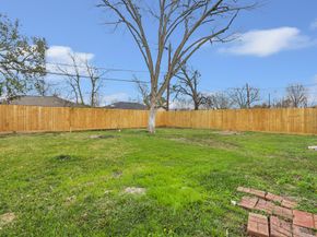 4231 Hartsville Road, Houston TX 77047