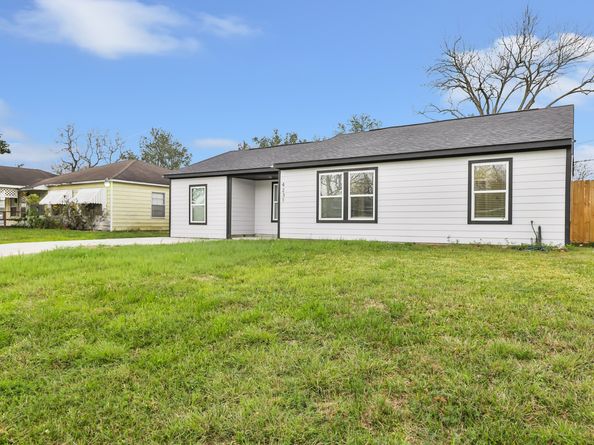 4231 Hartsville Road, Houston TX 77047