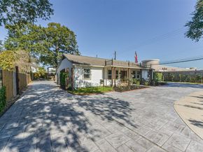 5002 Beechnut Street, Houston TX 77096