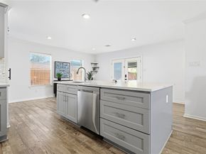 3003 Randall Street, Houston TX 77018