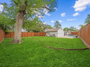 3003 Randall Street, Houston TX 77018