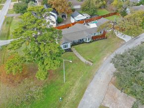 3003 Randall Street, Houston TX 77018