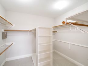 4746 Post Oak Timber Drive 36, Houston TX 77056