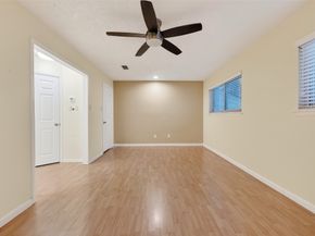 12625 Memorial Drive 94, Houston TX 77024